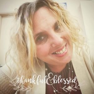 Meet your Posher, Renee